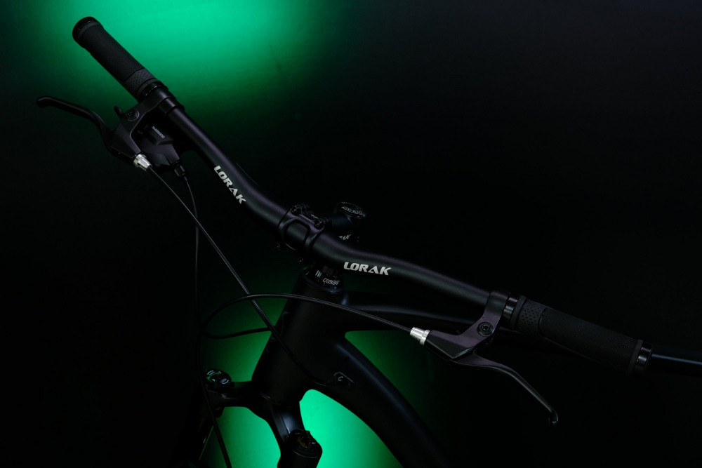 LORAK Sel 9000 8 sp Матовый Чёрный/Зелёный 23р (на рост 189-205)